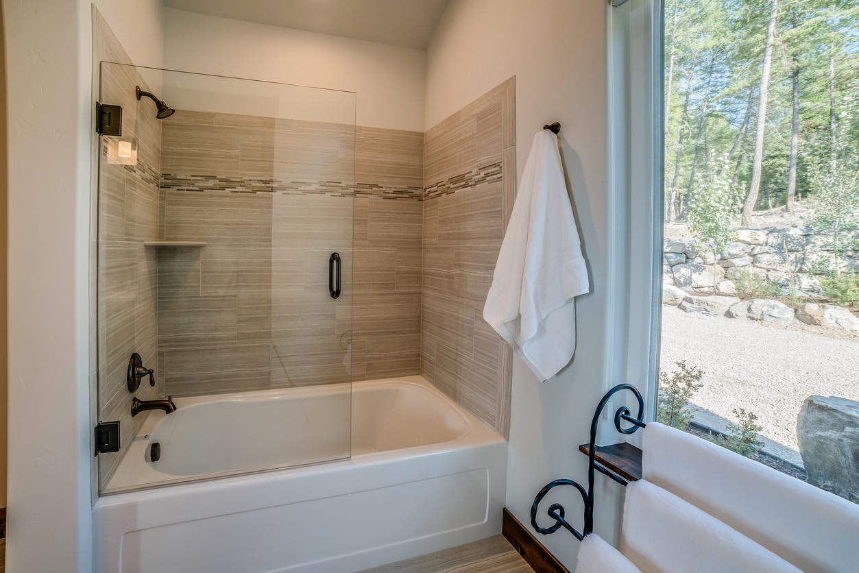 Shower & Tub Installation in Little River